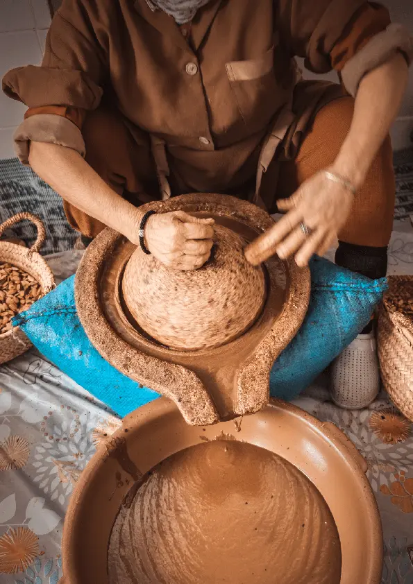Making Argain oil class Marrakech